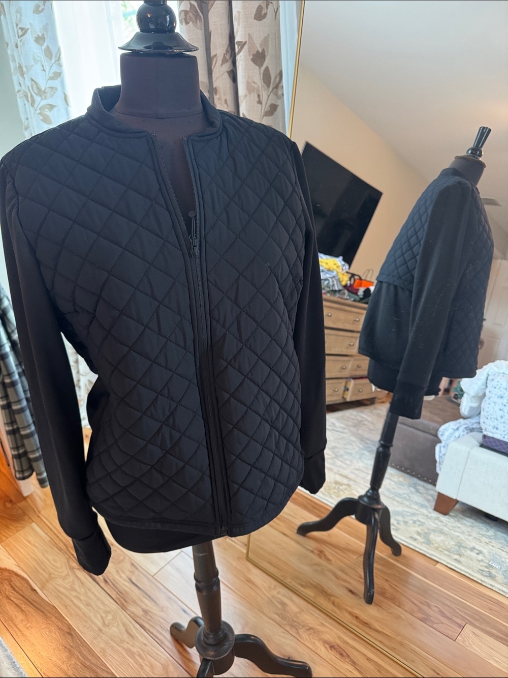 Mondetta Black Quilted Bomber Jacket